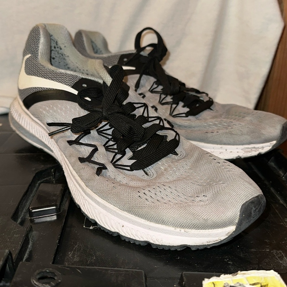Nike Air Zoom Winflo 3 Running Shoes, Size: 10